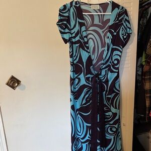 Stylish Blue and Black Patterned Maxi Dress